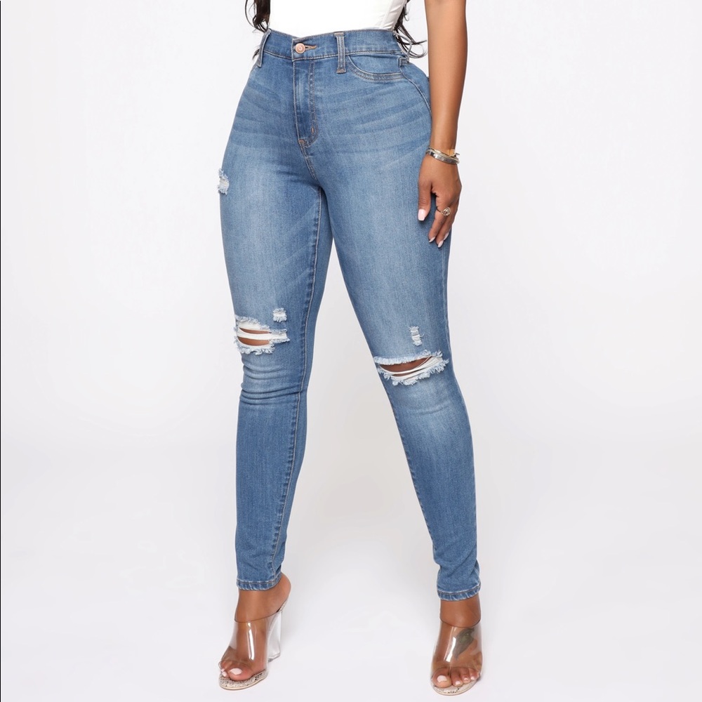 Fashion Nova High Rise Jeans Medium Blue Wash